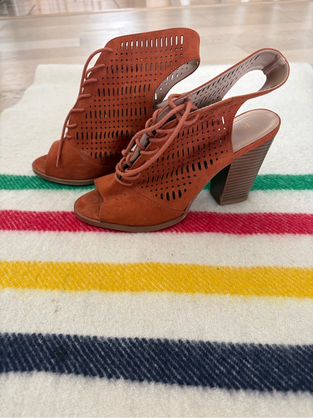 Women's Lace-Up Perforated Slingback Heeled Sandals - Rust
